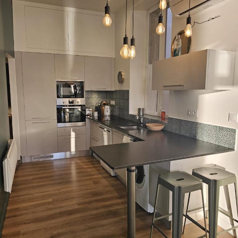 Magnifique 3 chambres, vue sur le port, clim. - Apartamento de 3 dormitorios - 10