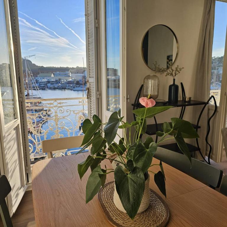 Magnifique 3 chambres, vue sur le port, clim. - Apartamento de 3 dormitorios - 3