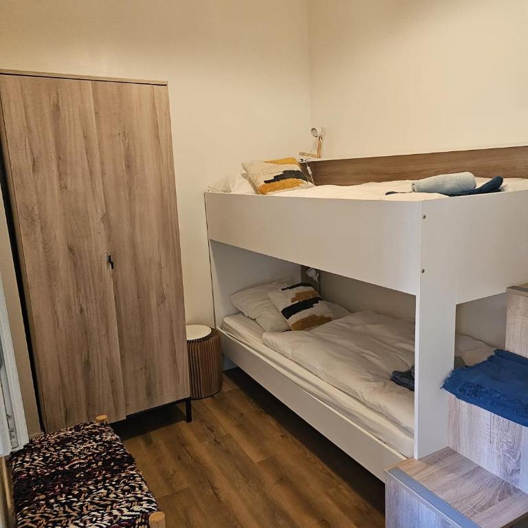 Magnifique 3 chambres, vue sur le port, clim. - Apartamento de 3 dormitorios - 15