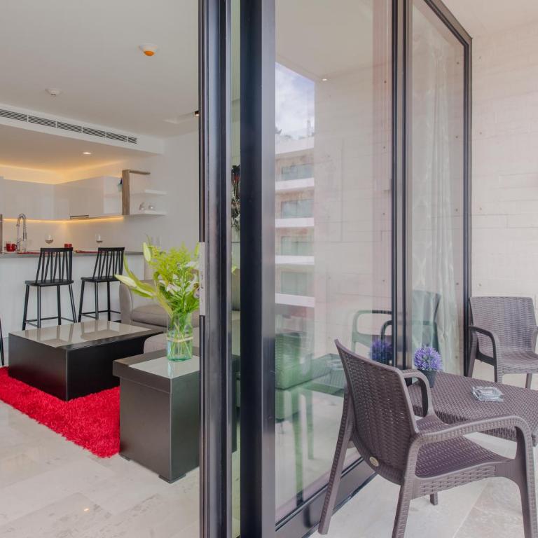 Oceana Residences - Two-Bedroom Apartment with Balcony - 5
