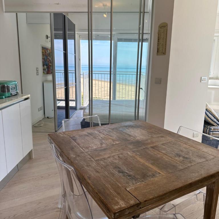 Condominio International - Appartamento con 1 Camera da Letto - 3