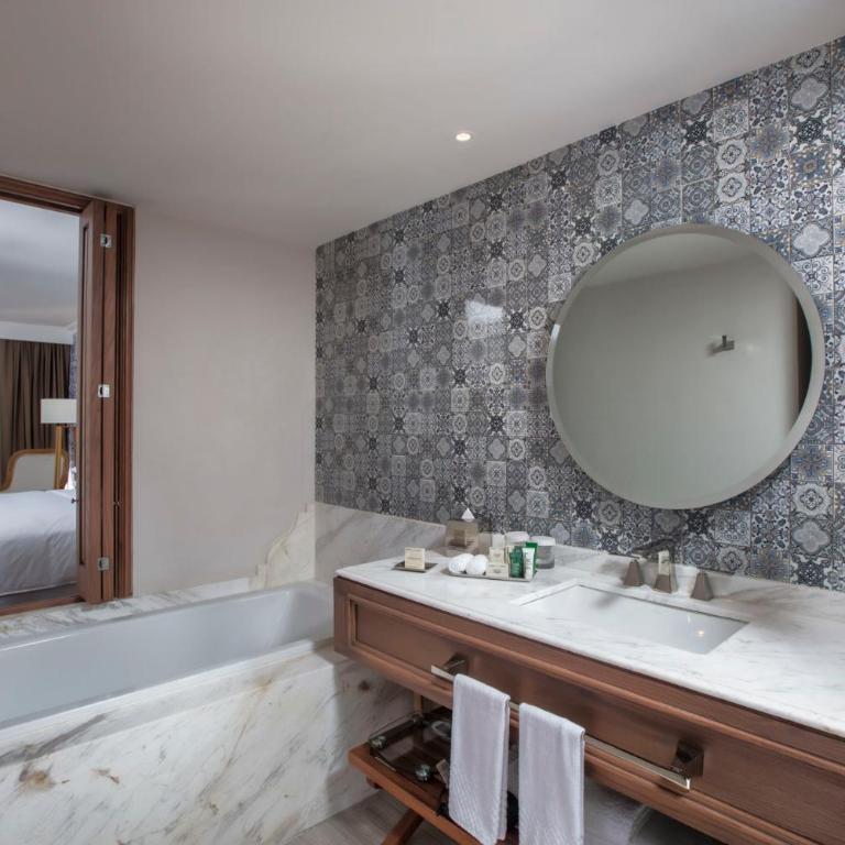 Krystal Grand Puerto Vallarta - All Inclusive - Suite Junior Hacienda con cama extragrande - 4