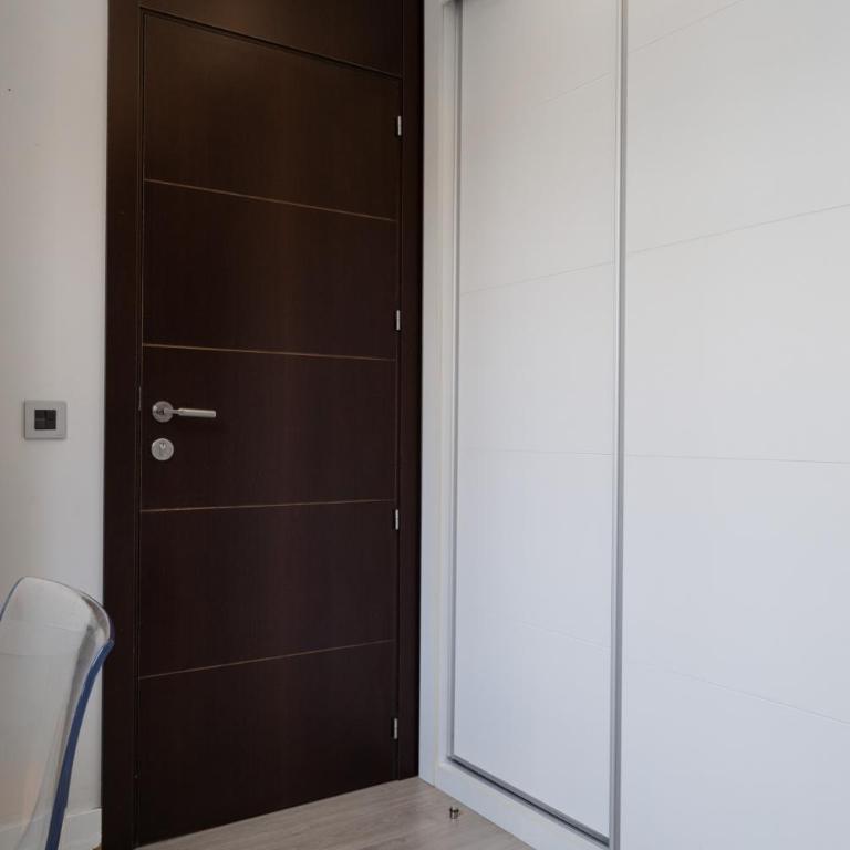 Habitaciones con estilo y comodidad en el centro de Madrid - Double Room with Private Bathroom - 11