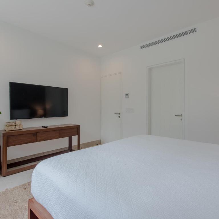 Oceana Residences - Two-Bedroom Apartment with Private Pool - 6