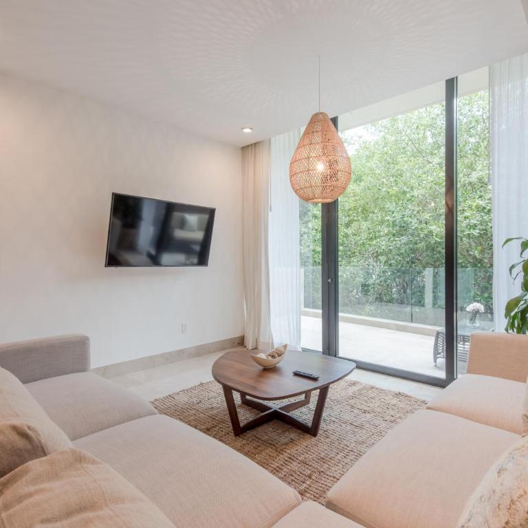 Oceana Residences - Two-Bedroom Apartment with Private Pool - 14