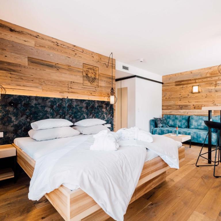 Hotel Der Löwe Leogang - Doppelzimmer Superior mit Balkon - 1