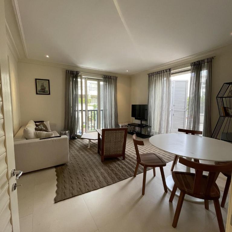 1 bedroom Teuta Porto Montenegro - One-Bedroom Apartment - 2