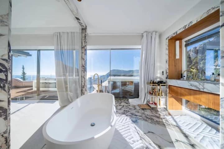 Villa de luxe avec vue panoramique sur la mer et Monaco - Villa - 23