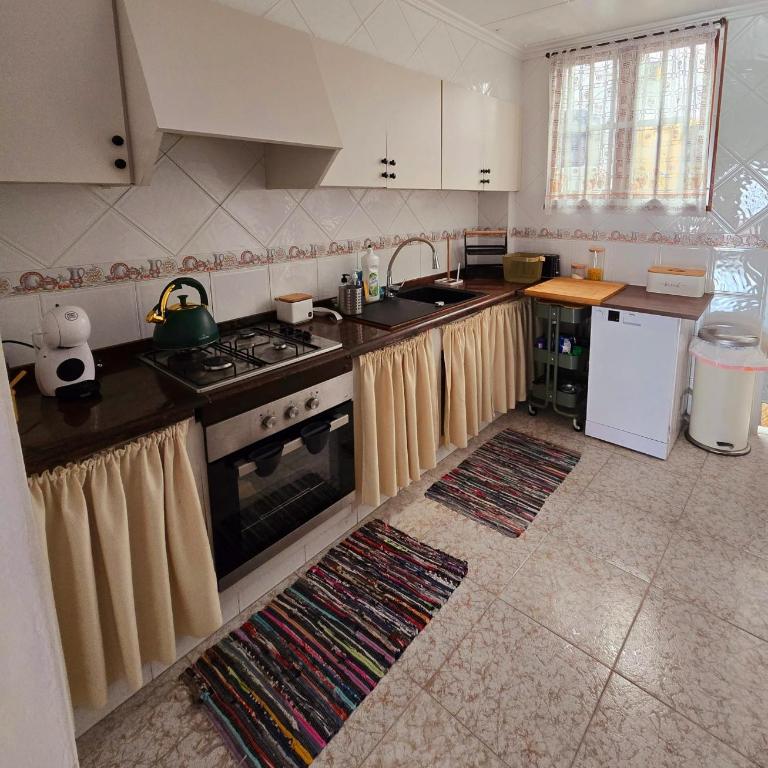 Holiday House - Casa de Sylvia - Casa de 4 dormitorios - 8