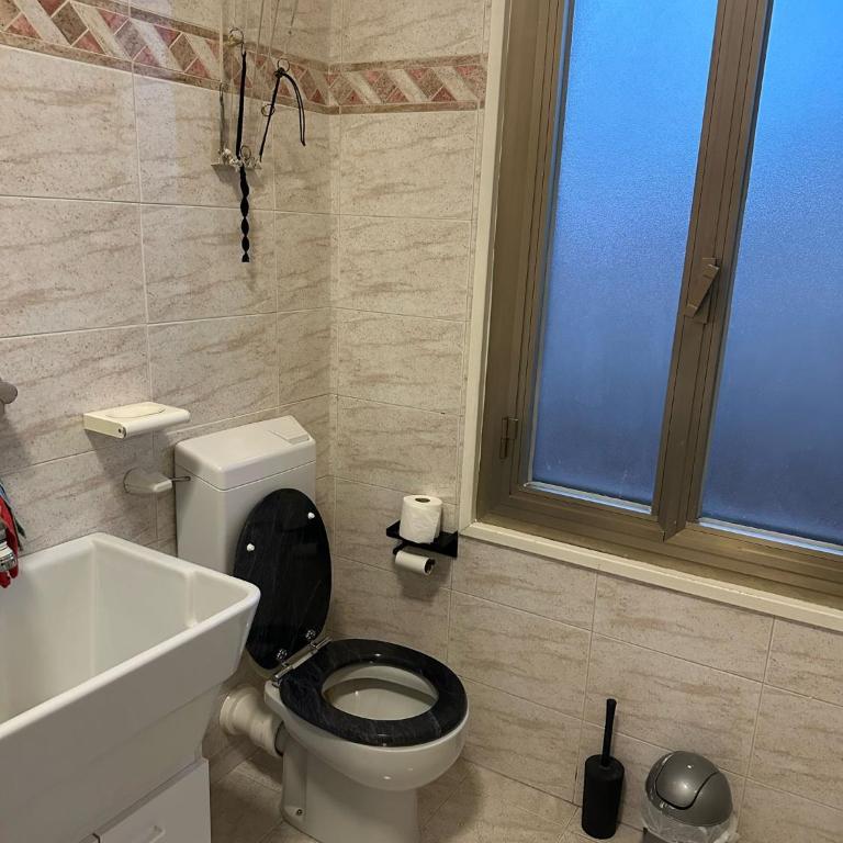 Laghetti di Corticella - Double Room with Shared Bathroom - 9