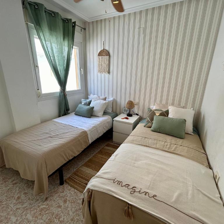 Ático de las Naciones - Apartamento de 2 dormitorios - 11