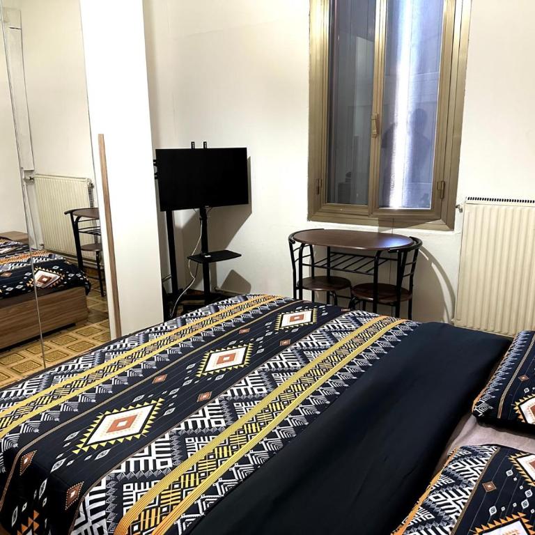 Laghetti di Corticella - Double Room with Shared Bathroom - 14