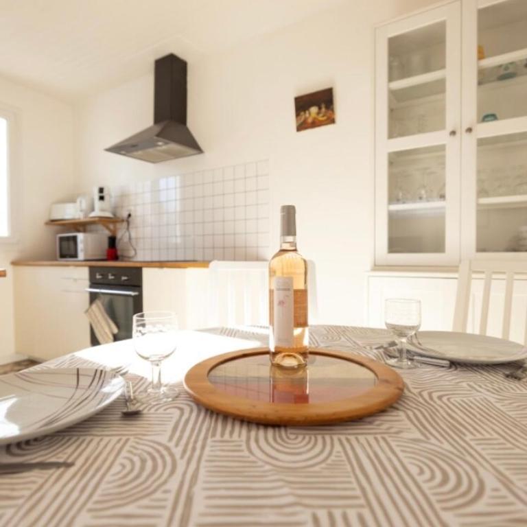 Charmante Maison de village Clim et Wifi - Appartement 1 Chambre - 18