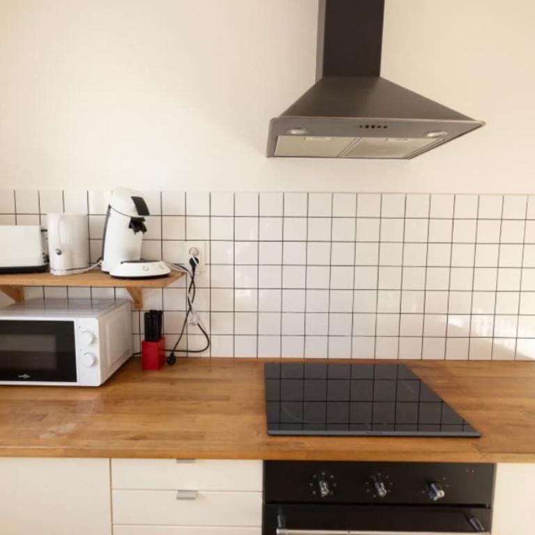 Charmante Maison de village Clim et Wifi - Appartement 1 Chambre - 22