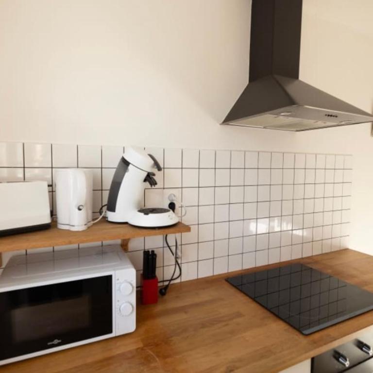 Charmante Maison de village Clim et Wifi - Appartement 1 Chambre - 33