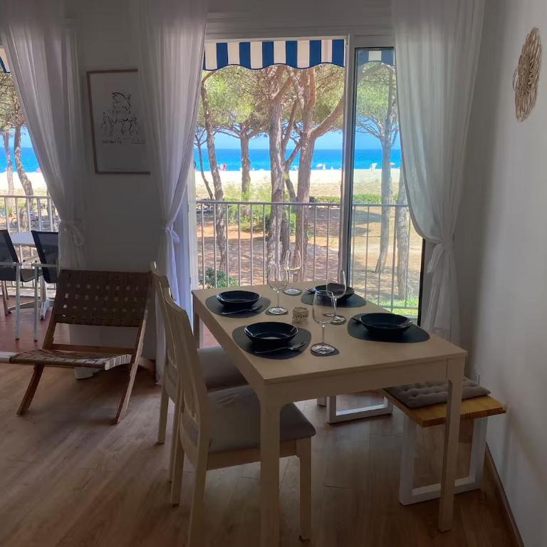 Superbe T2 grand balcon vue mer - Appartement 1 Chambre - 7