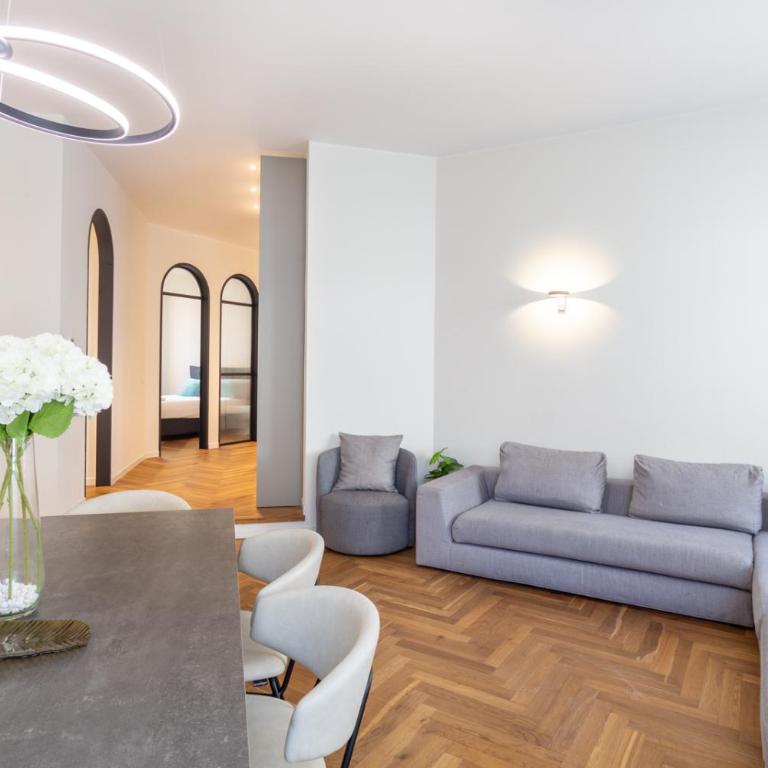 Cool and Big Central Apartment Duomo - White - Appartamento con 2 Camere da Letto - 12