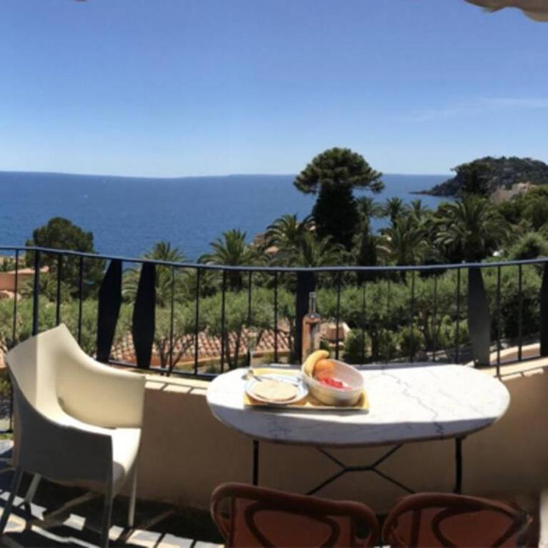 L'Evasion Luxury Apartment Stunning Sea View - Swimming Pool - Parking - Appartement 2 Chambres - 13