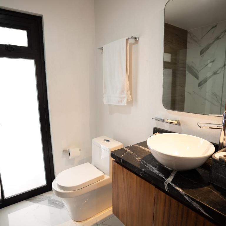 Mazatlán departamento por malecon - Two-Bedroom Apartment - 30