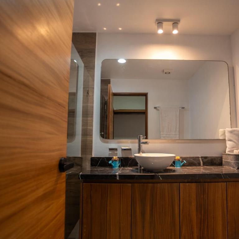 Mazatlán departamento por malecon - Two-Bedroom Apartment - 31