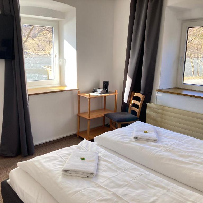 SeeBrauer - Comfort Doppelzimmer mit Seeblick - 3