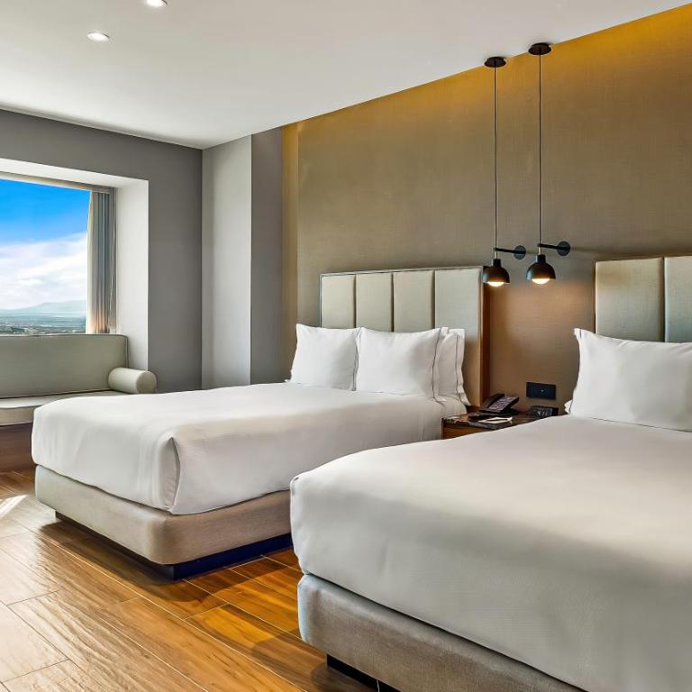 Hilton Queretaro - Queen Room with Two Queen Beds - 4