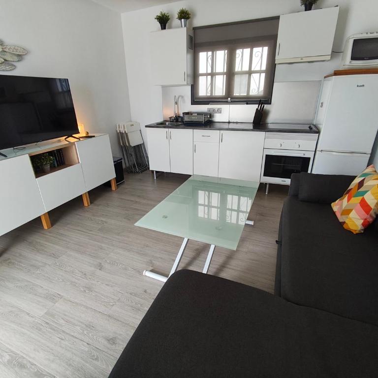 SUNNY CORNER Apartment - Apartment - 14