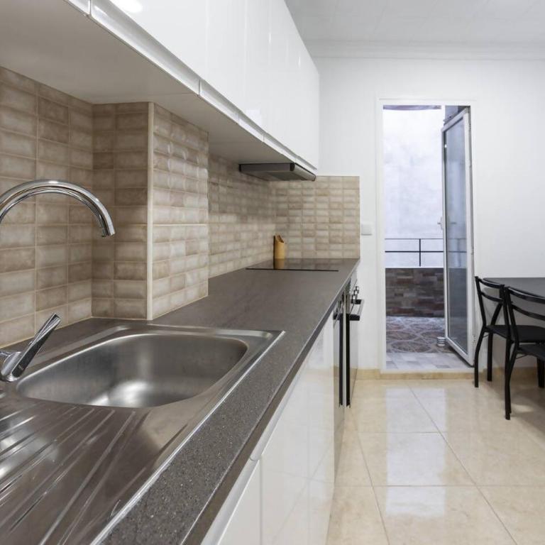 Alicante Histórico - Three-Bedroom Apartment - 21