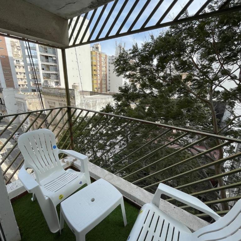 Casa a metros del Monumento, ubicación ideal - Apartamento de 3 dormitorios - 17