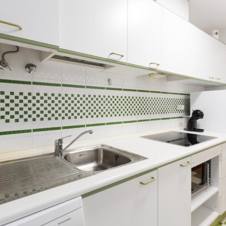 Menabrea Holiday House near the beach and airport - Apartamento de 1 dormitorio - 4