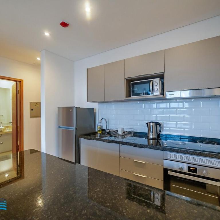 504 Emerald Boutique building just steps away from Shopping del Sol - One-Bedroom Apartment - 28