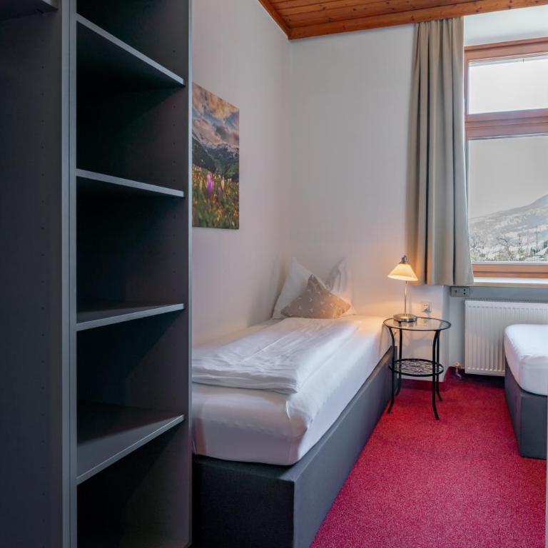 Hotel-Gasthof Post - Grossglockner Alpenstrasse FREE ENTRY ! - Einzelzimmer mit eigenem Bad - 4
