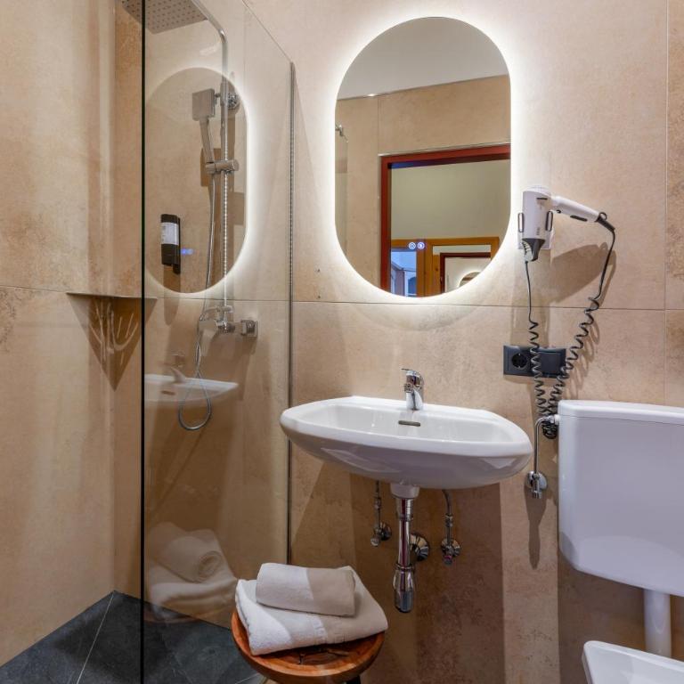 Hotel-Gasthof Post - Grossglockner Alpenstrasse FREE ENTRY ! - Standard Doppelzimmer - 6