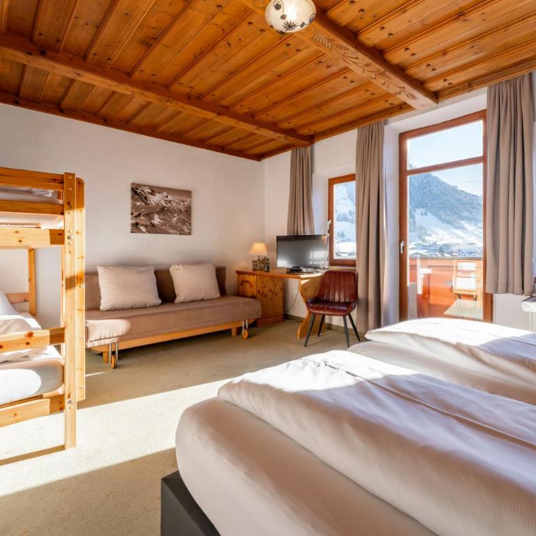 Hotel-Gasthof Post - Grossglockner Alpenstrasse FREE ENTRY ! - Classic Vierbettzimmer - 14