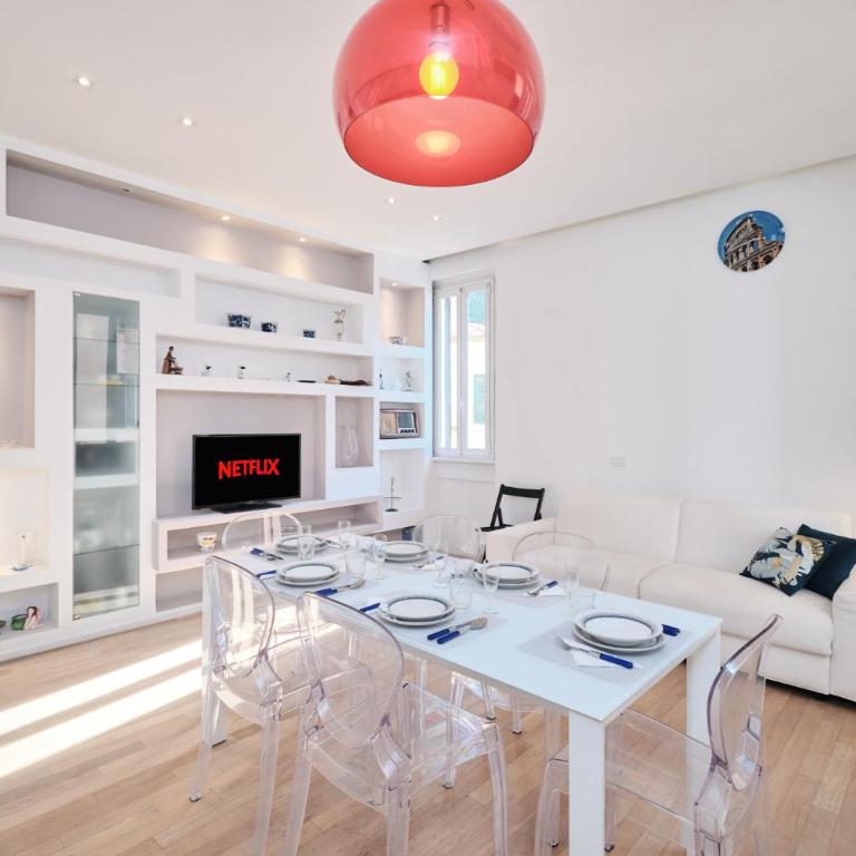 Elegant Apartment near the Centre - Wi-Fi & Netflix Free - Appartamento con 2 Camere da Letto - 4