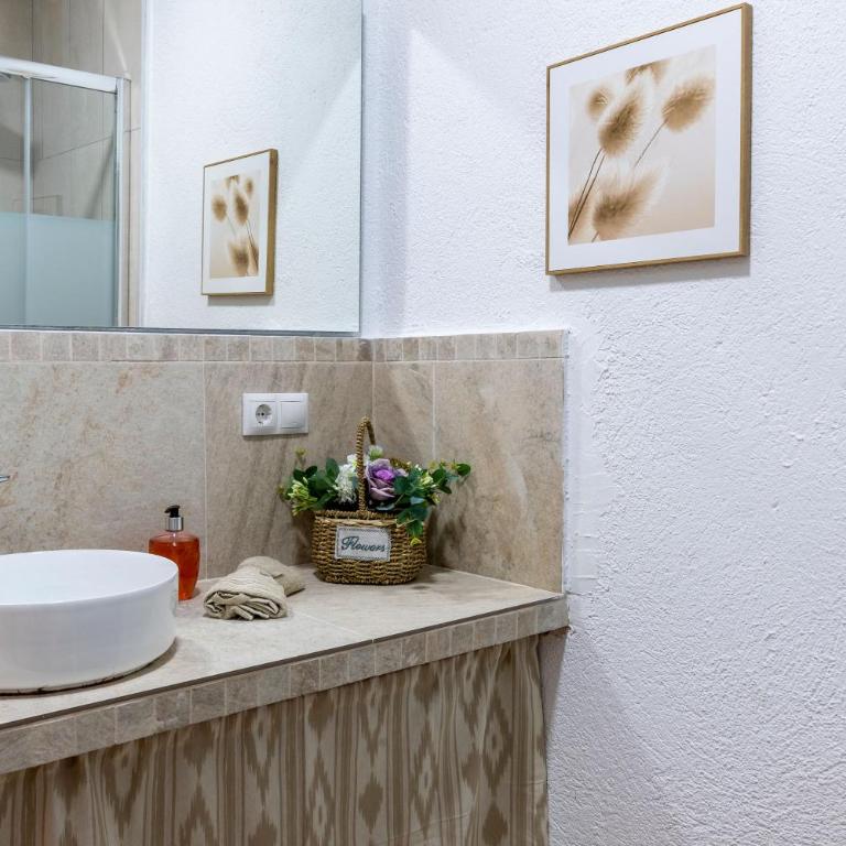 Finca Agroturismo Es Pujol - Apartamento de 2 dormitorios con terraza y vistas al mar - 6