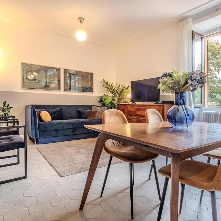 Blue Como 1 Lake View 2BR Apt with Private Parking - Appartamento con 2 Camere da Letto - 1