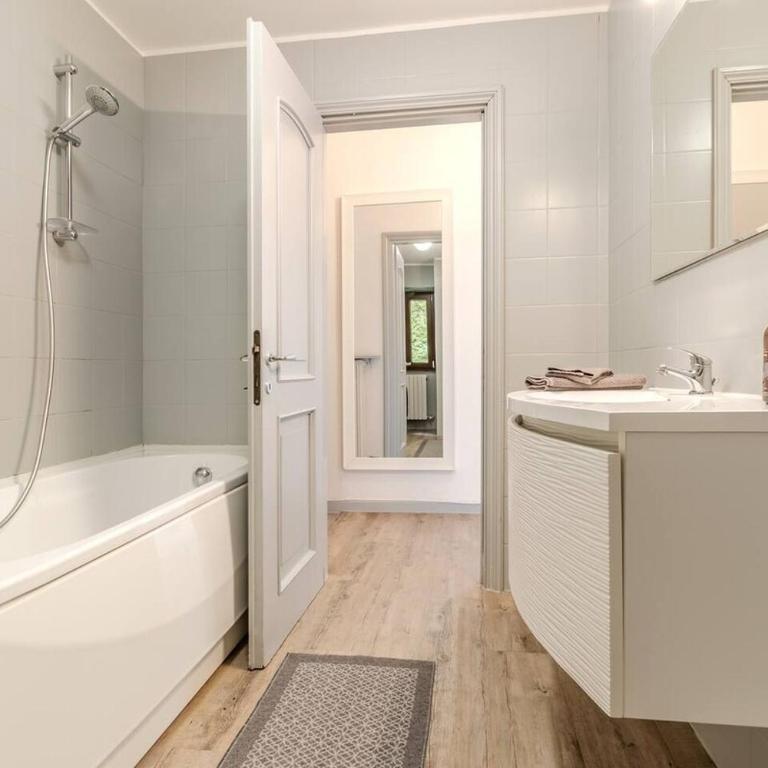 Blue Como 2 Lake View with Balconies & Parking - Appartamento con 2 Camere da Letto - 27