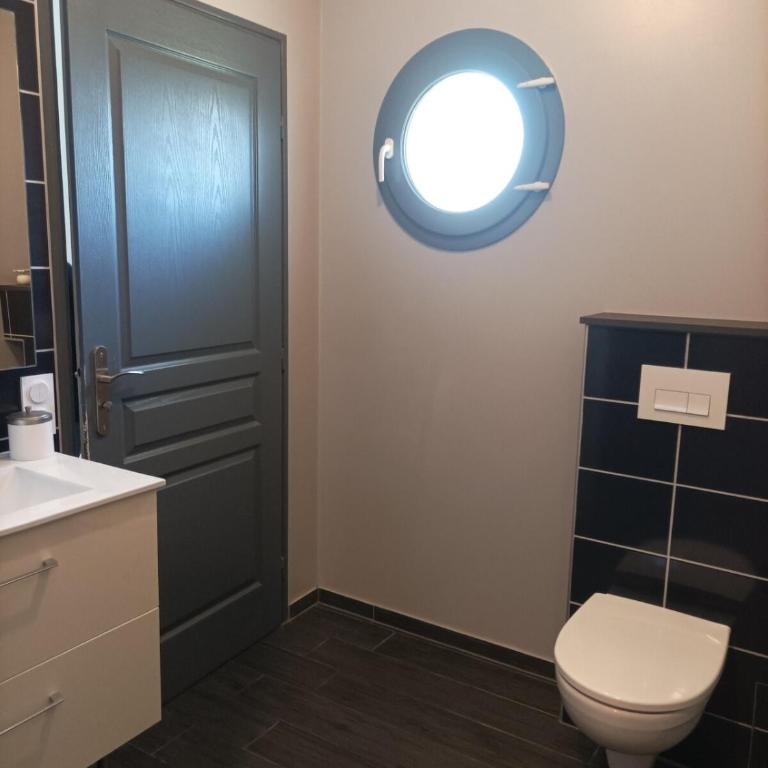 Maison privée avec piscine - Maison 1 Chambre - 12