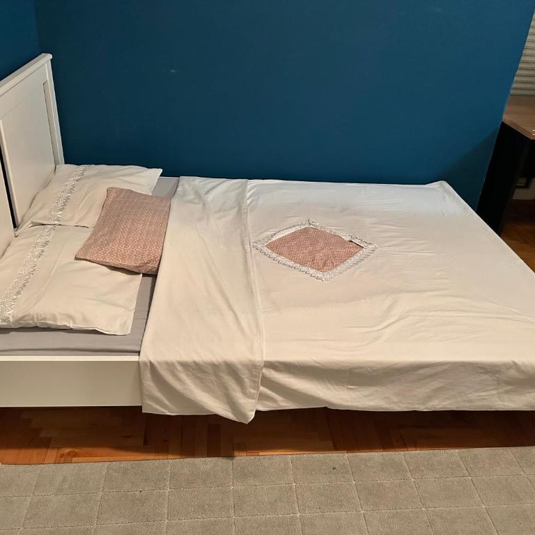 Apartman S - One-Bedroom Apartment - 2
