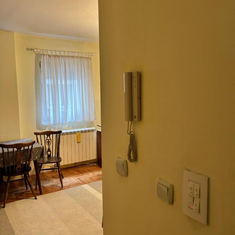 Apartman S - One-Bedroom Apartment - 8