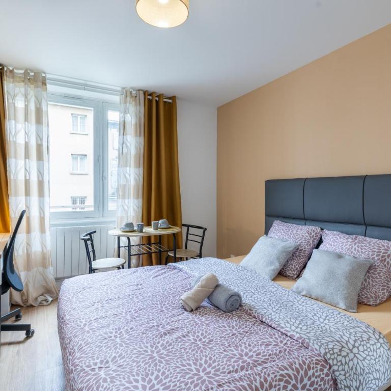 Meublé 4 Chambres proche du centre - Appartement - 7