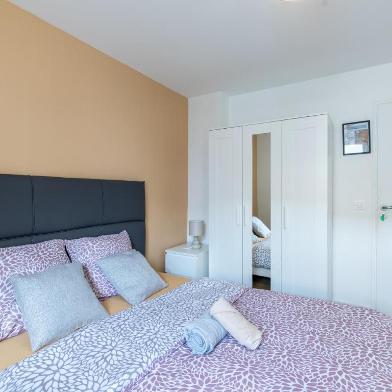 Meublé 4 Chambres proche du centre - Appartement - 1