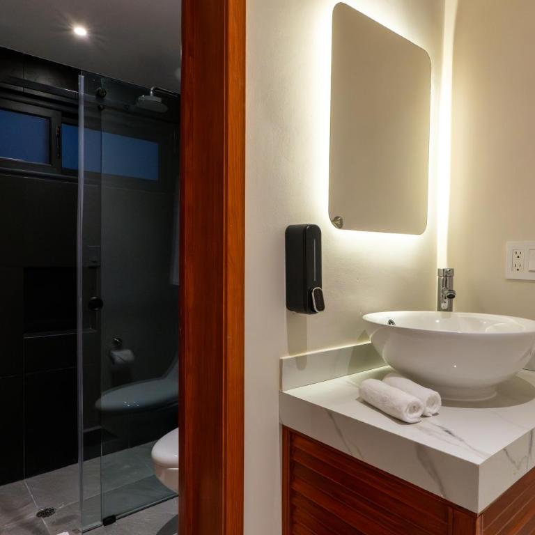 Hotel 28 Cancun - Deluxe Double Studio - 37