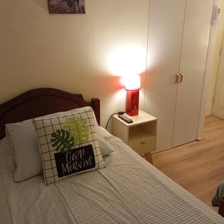 Hostal Rucatremo - Habitación Doble con baño compartido - 2 camas - 4