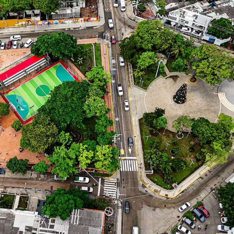 Tranquila y cerca de la magia - Habitación Doble con baño compartido - 14