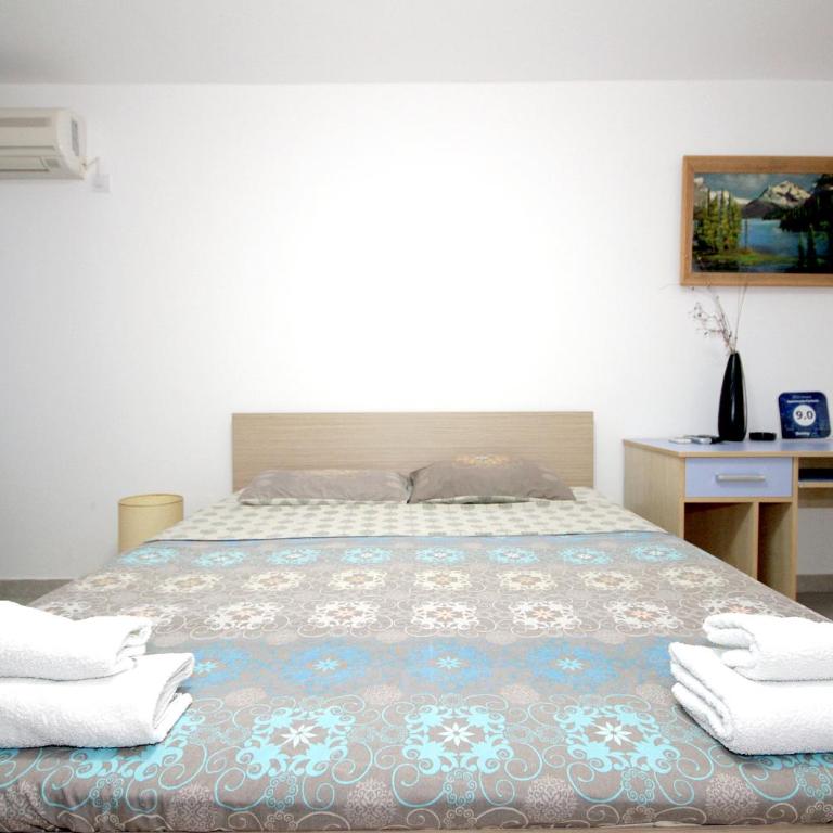 Apartments Pavlovic - Studio Apartment - 6
