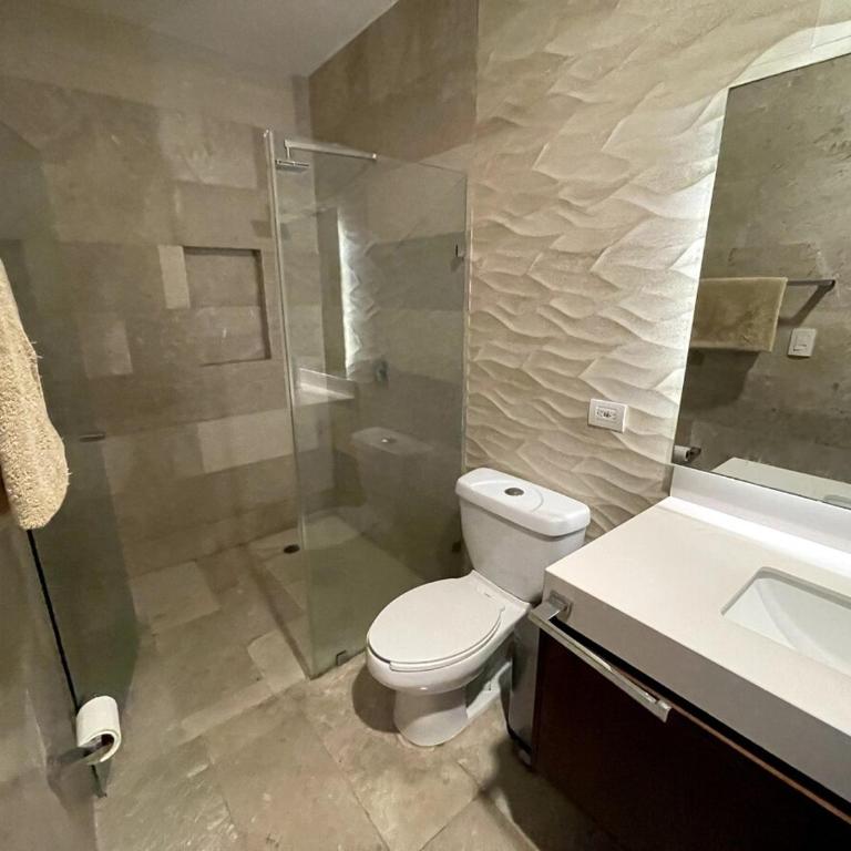 5th Avenue Quiet Luxury with Jacuzzi Beachfront - Apartamento de 2 dormitorios - 12