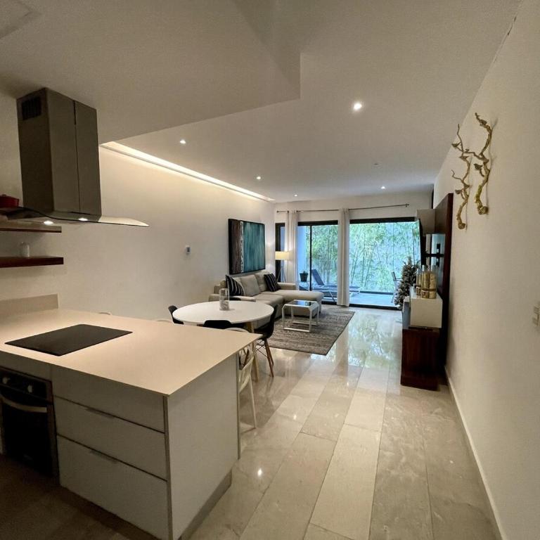5th Avenue Quiet Luxury with Jacuzzi Beachfront - Apartamento de 2 dormitorios - 18