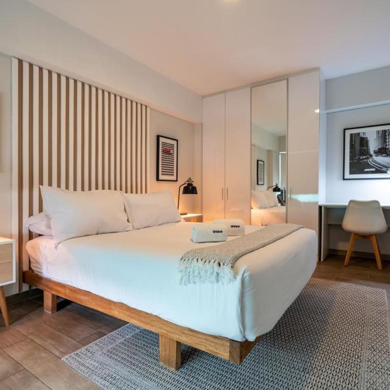 Wonderland 2BR by Geko - Two-Bedroom Apartment - 2